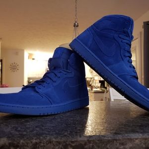 Nike Air Jordan Retro 1 Blue Suede Size 12